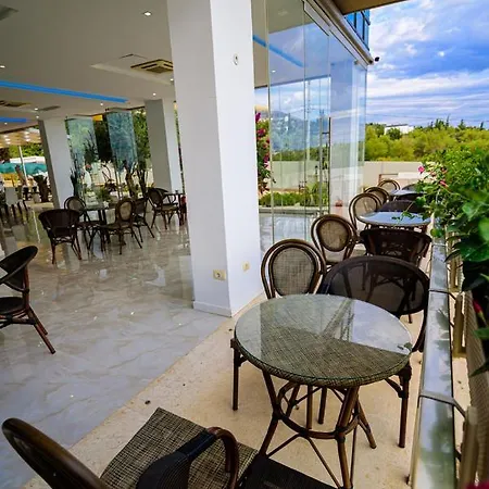 Hotel Orange *
